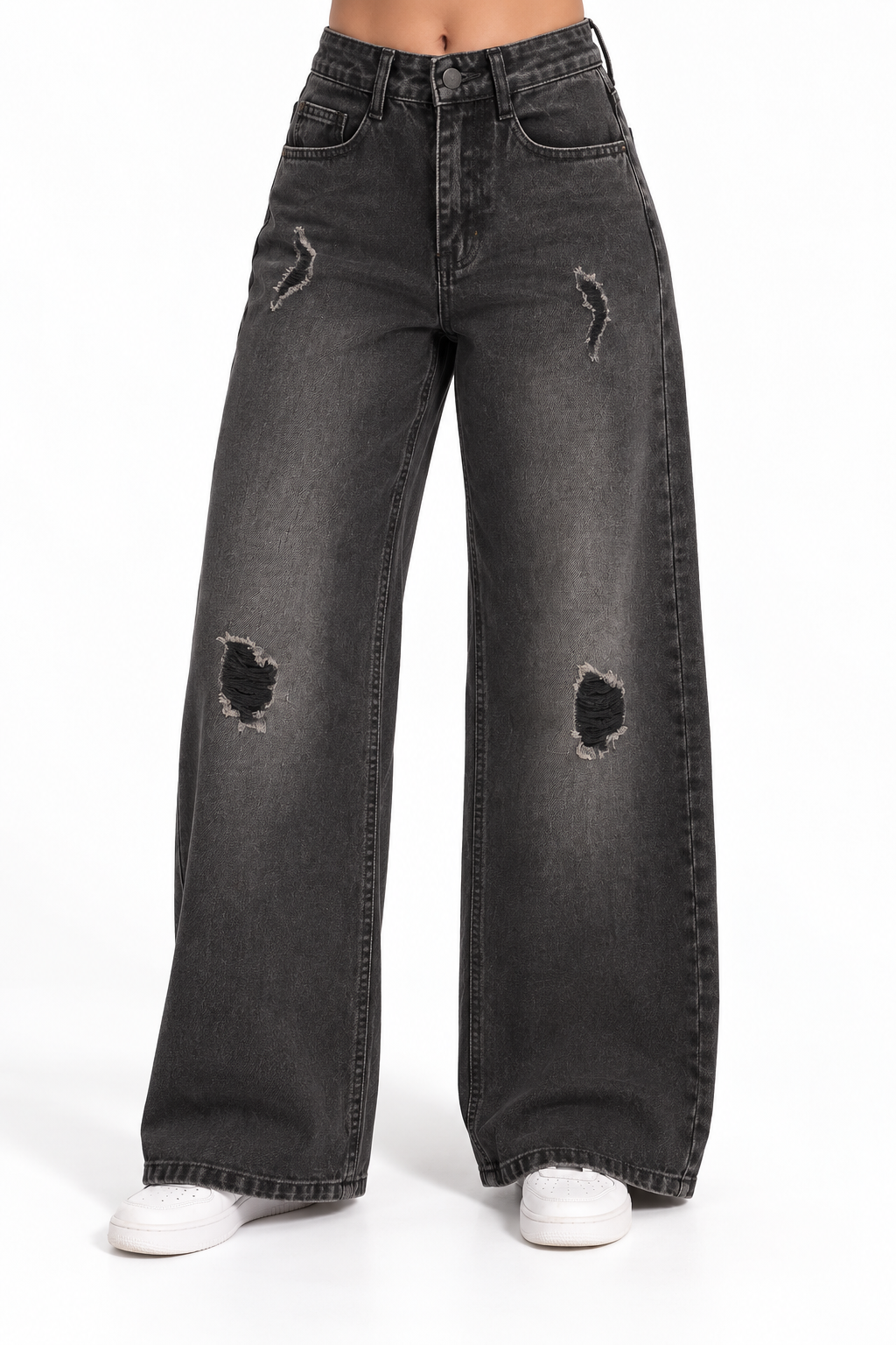 BLACK RIPPED DENIM