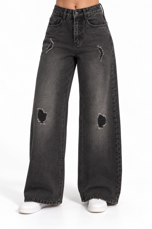 BLACK RIPPED DENIM